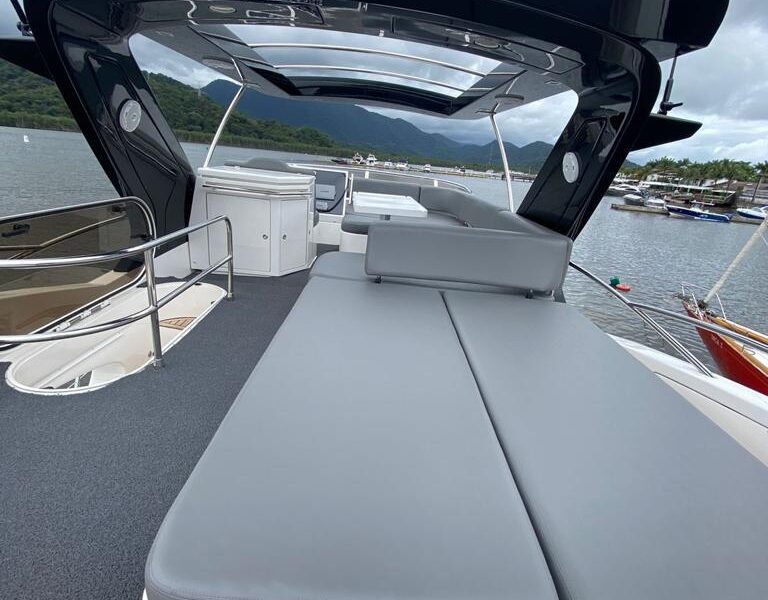 Intermarine 545