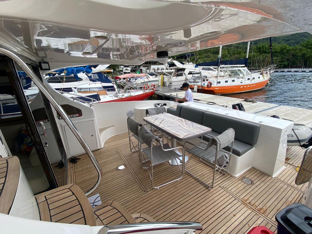 Intermarine 545