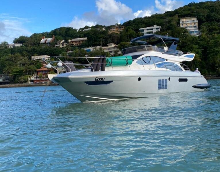 Intermarine 545